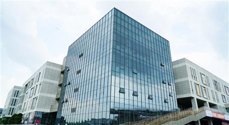 職教園文化藝術(shù)中心工程迎來國家裝飾獎專家組復(fù)檢