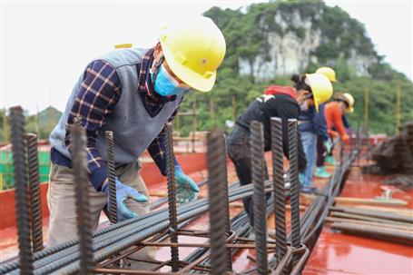 防疫復工齊抓  項目建設(shè)正忙